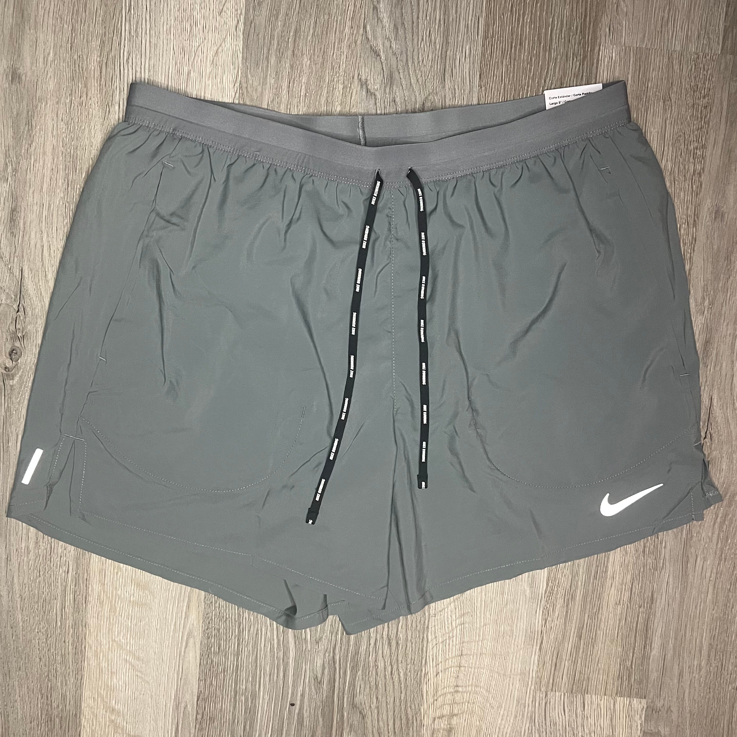 Grey nike hot sale flex shorts