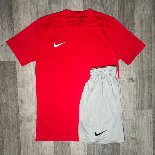 Nike Dri Fit Set - Tee & Shorts - Red / Grey