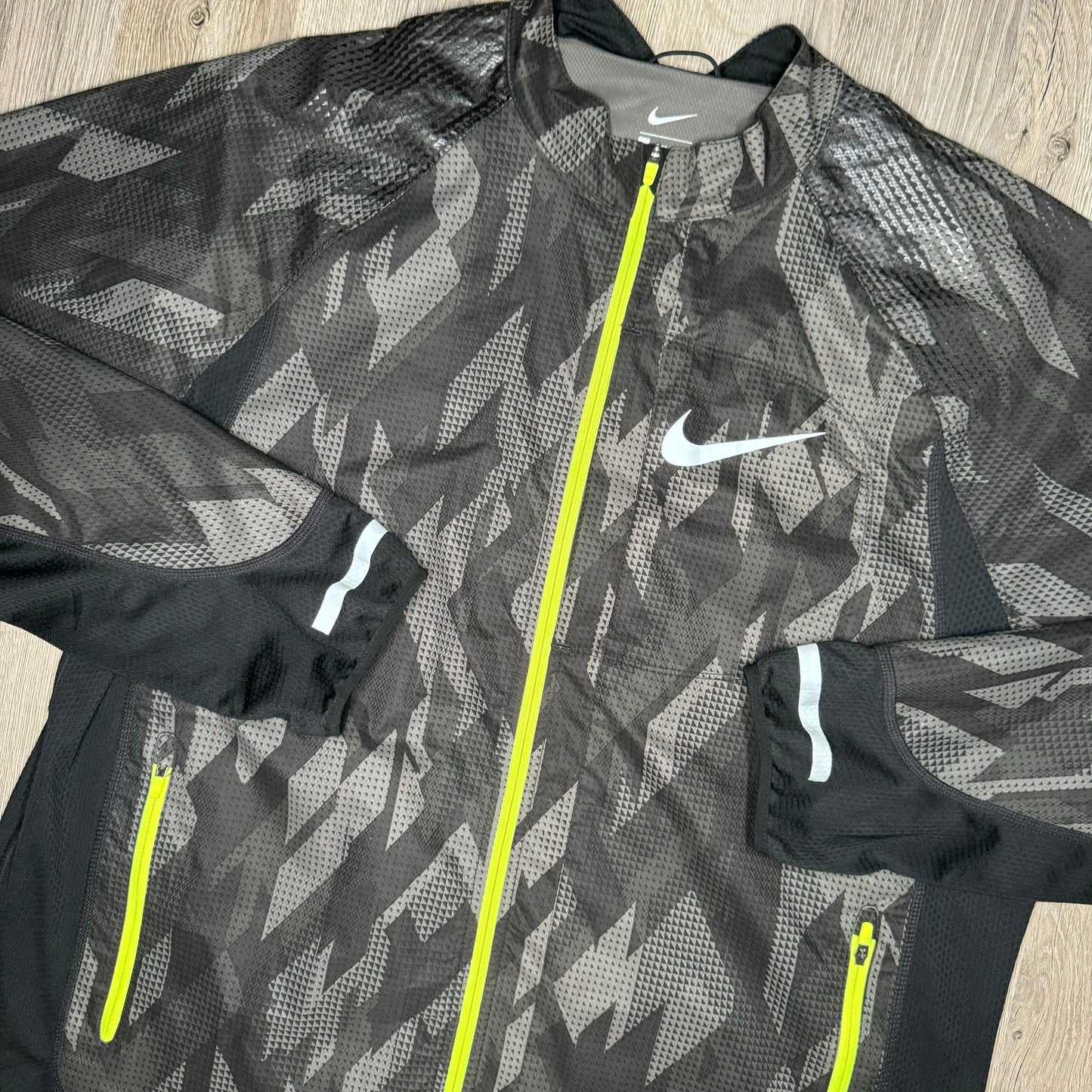 Nike Flex running Jacket (Used)