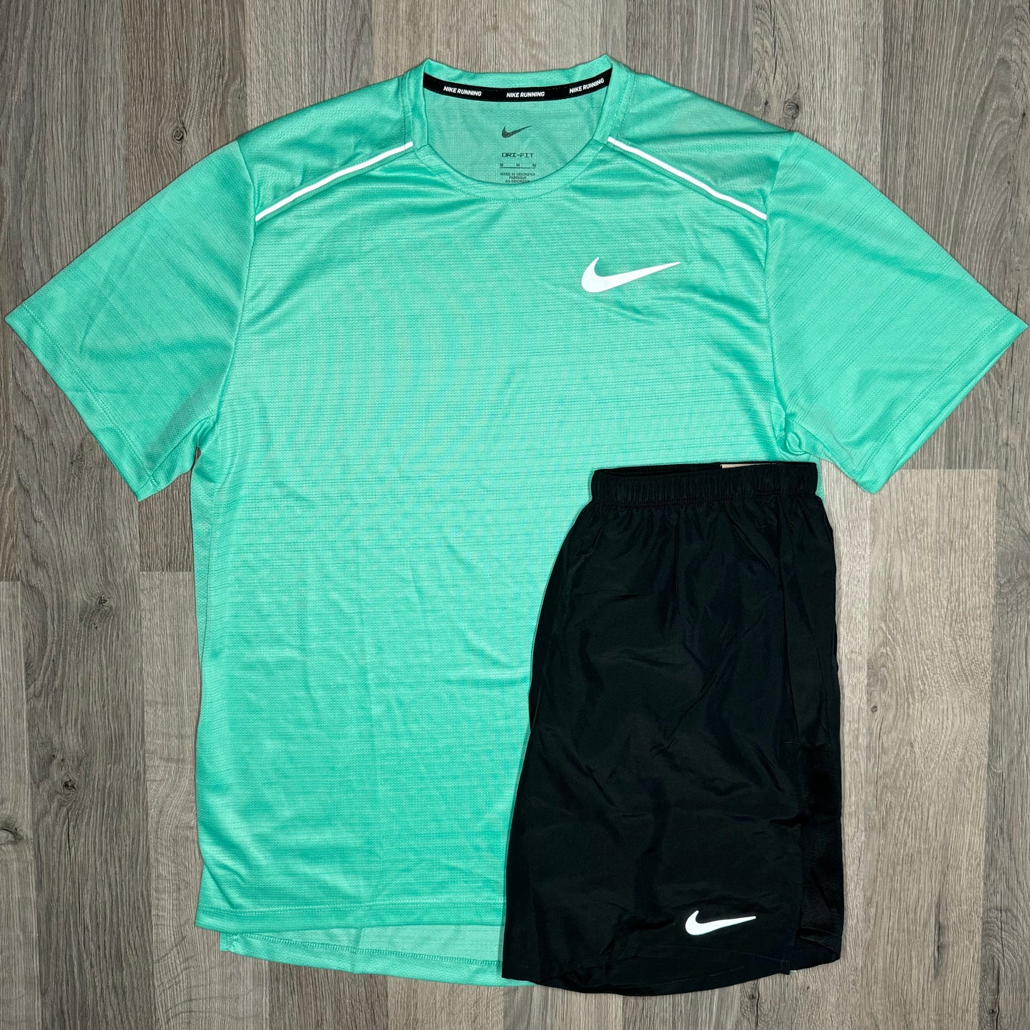 Nike Miler & Challenger Set - Tee & Shorts - Light Menta / Black