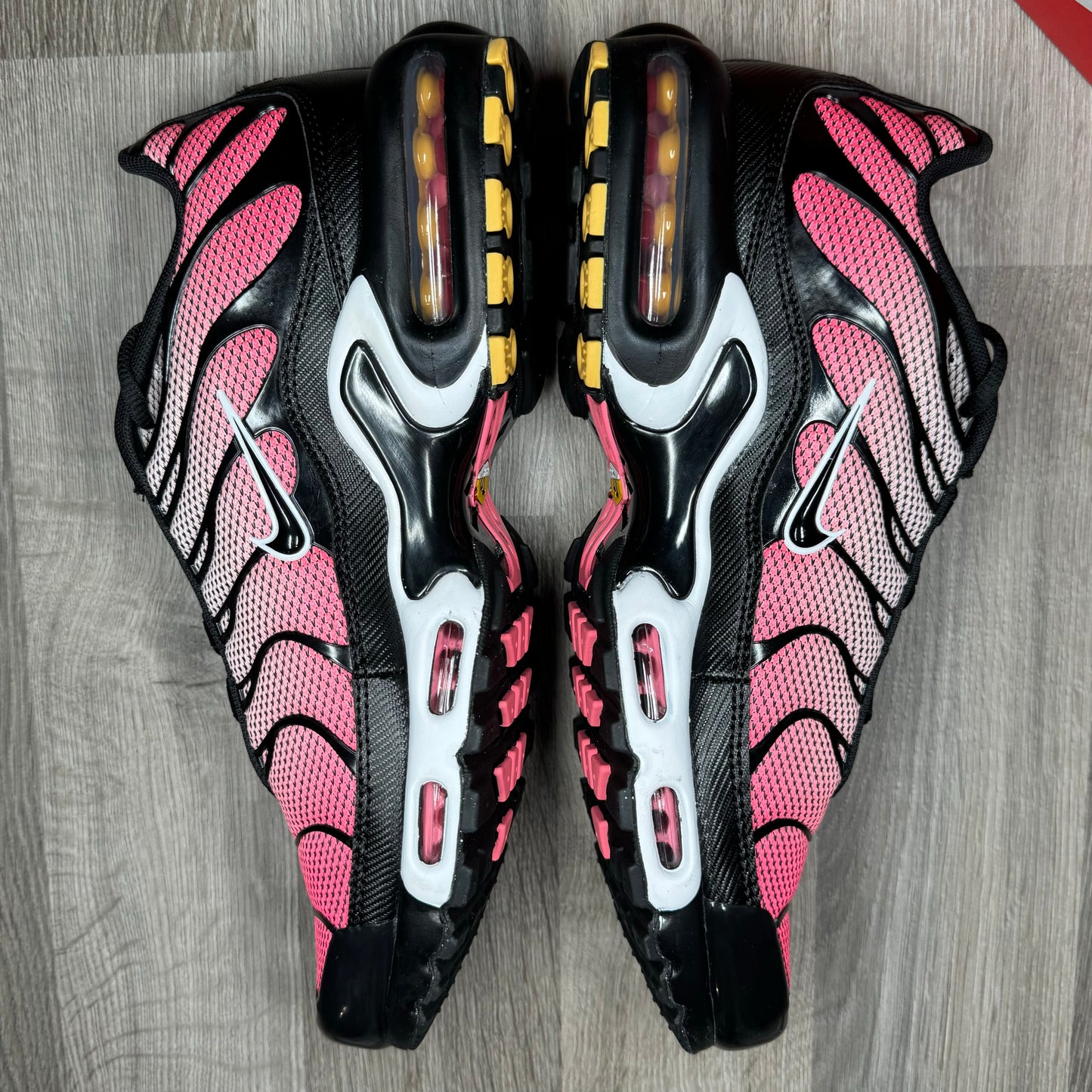 Nike Air Max Plus Sunset Pink