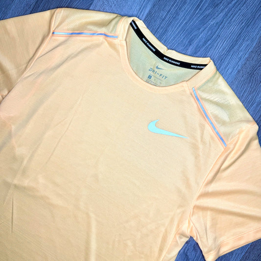 Nike Miler Tee Mango