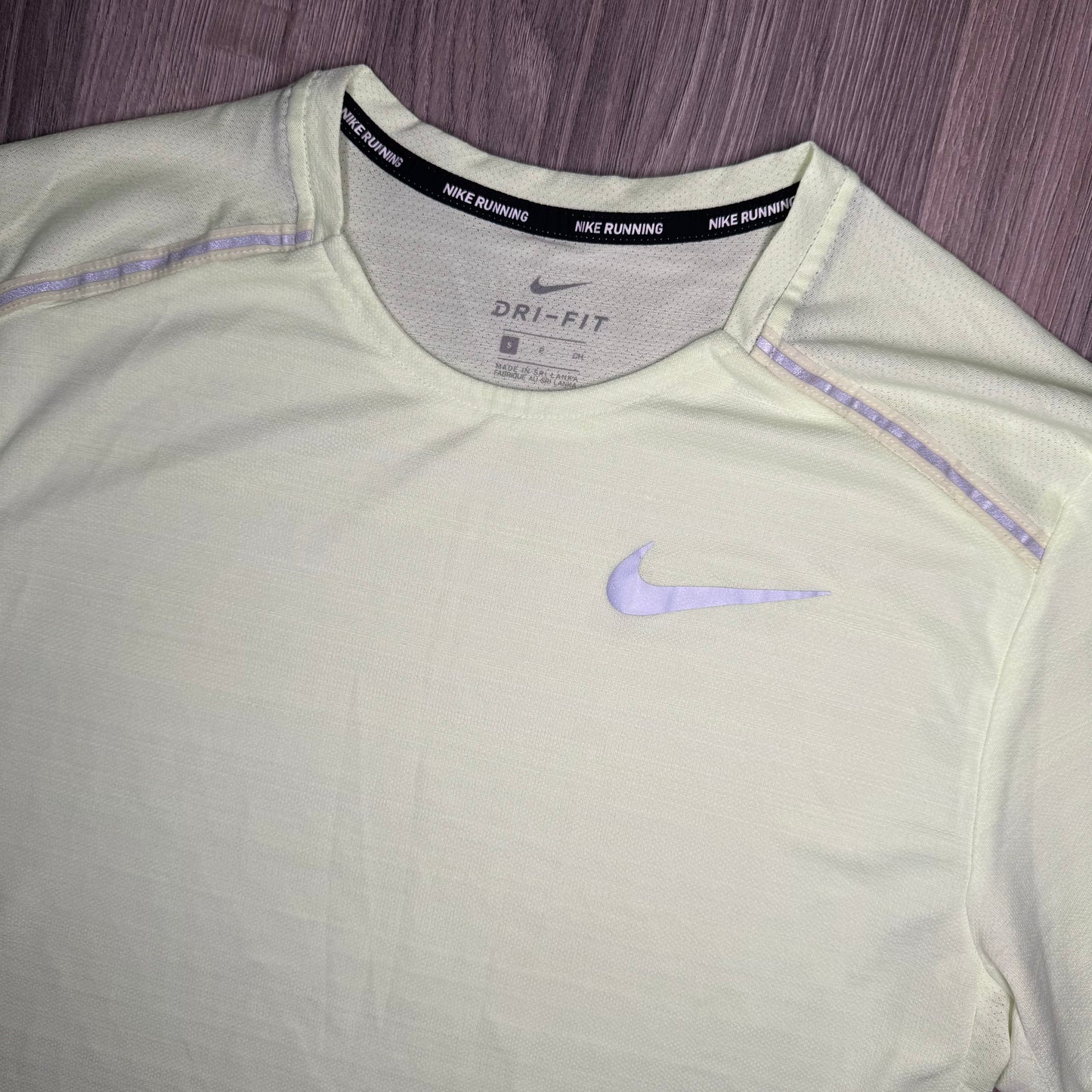 Nike Miler Tee Barely Volt