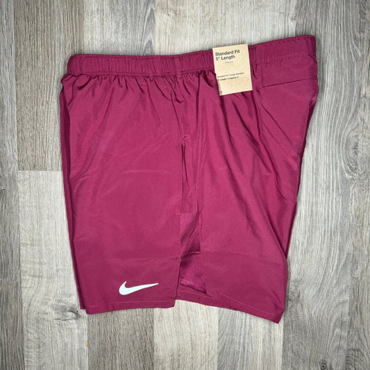 Nike Challenger Shorts Maroon