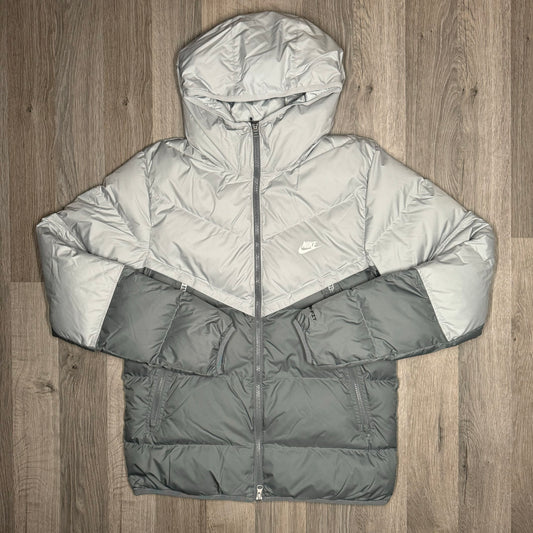 Nike Primaloft Puffer Jacket Grey