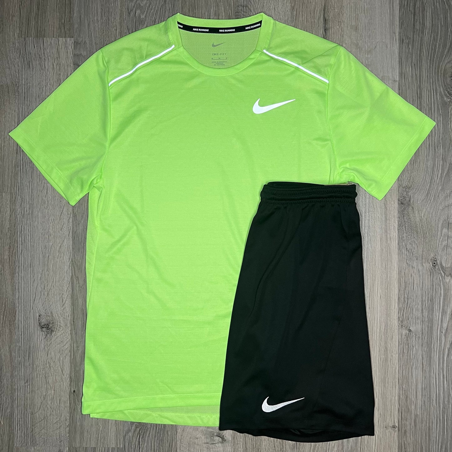 Nike Miler & Dri Fit Set - Tee & Shorts - Ghost Green / Black