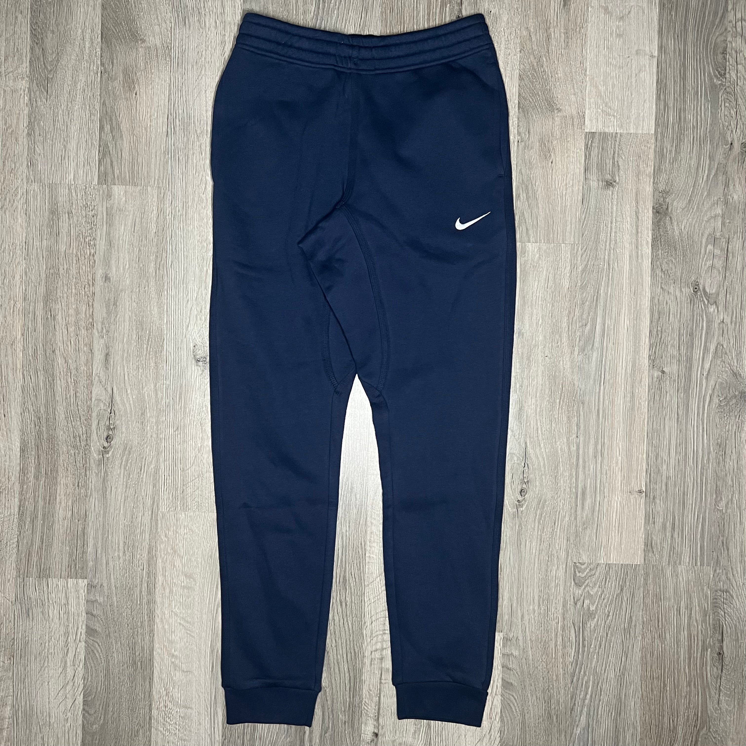 Nike best sale navy joggers