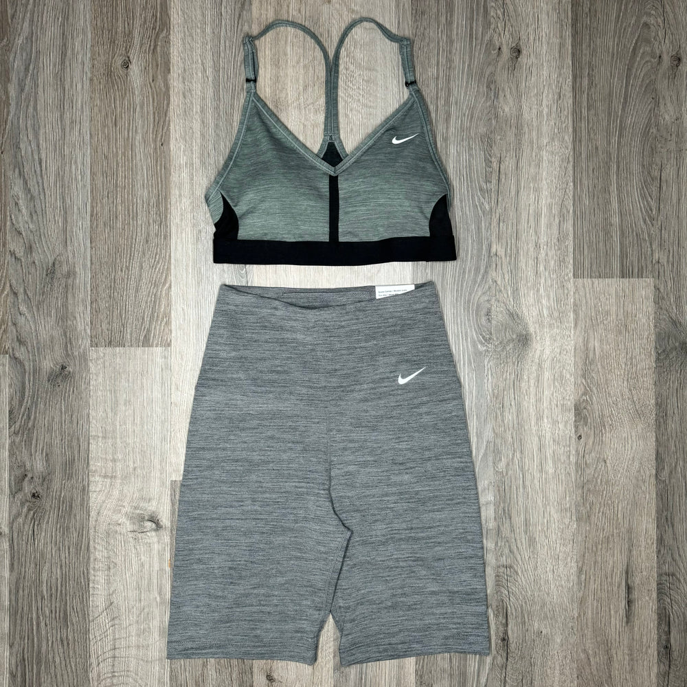 Nike Bra / Leggings Set Grey