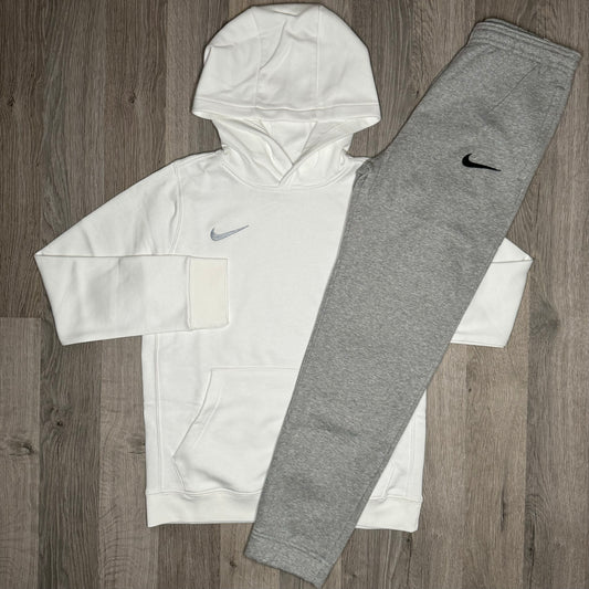 Nike Park Hoodie & Joggers Set - White / Grey (Junior)