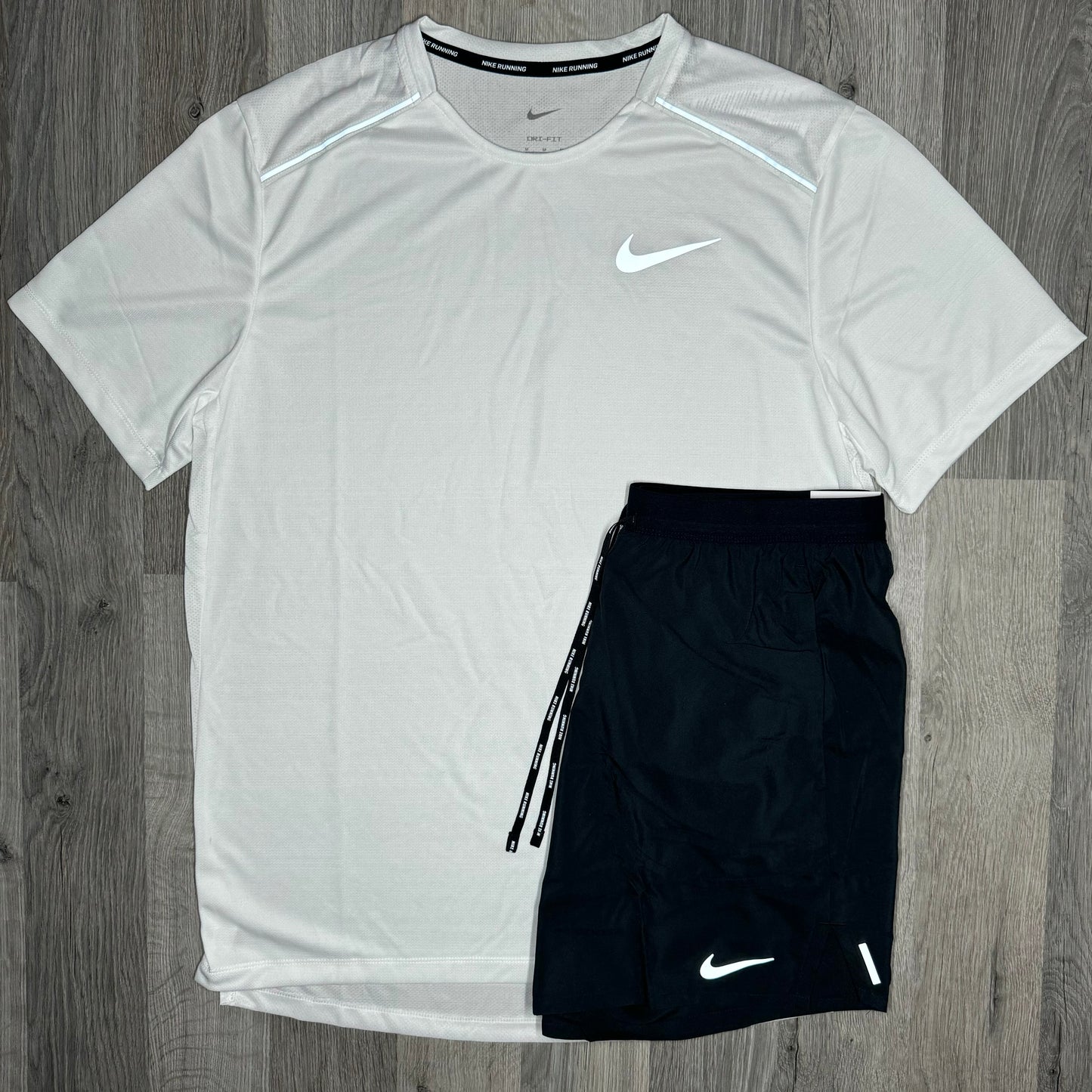 Nike Miler & Flex Stride Set - Tee & Shorts - White / Black