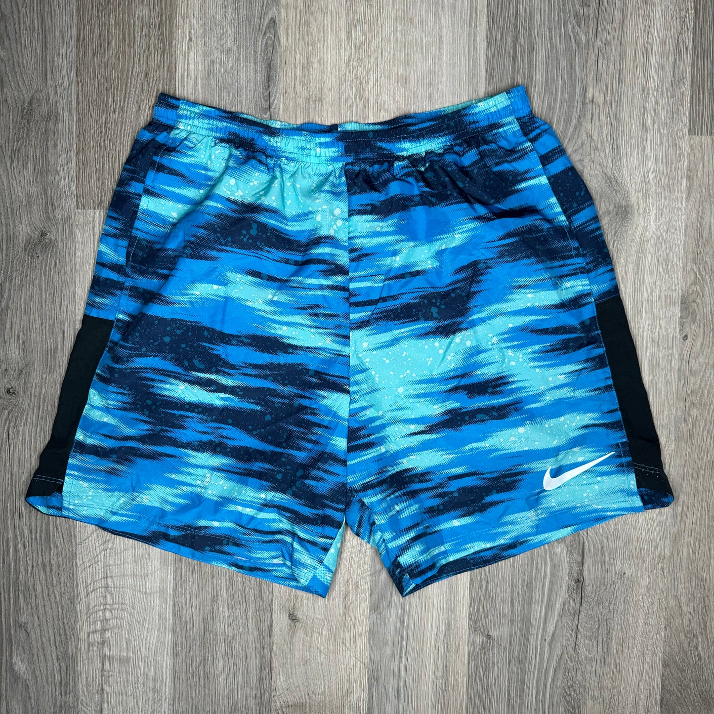 Nike Stripe Shorts Blue