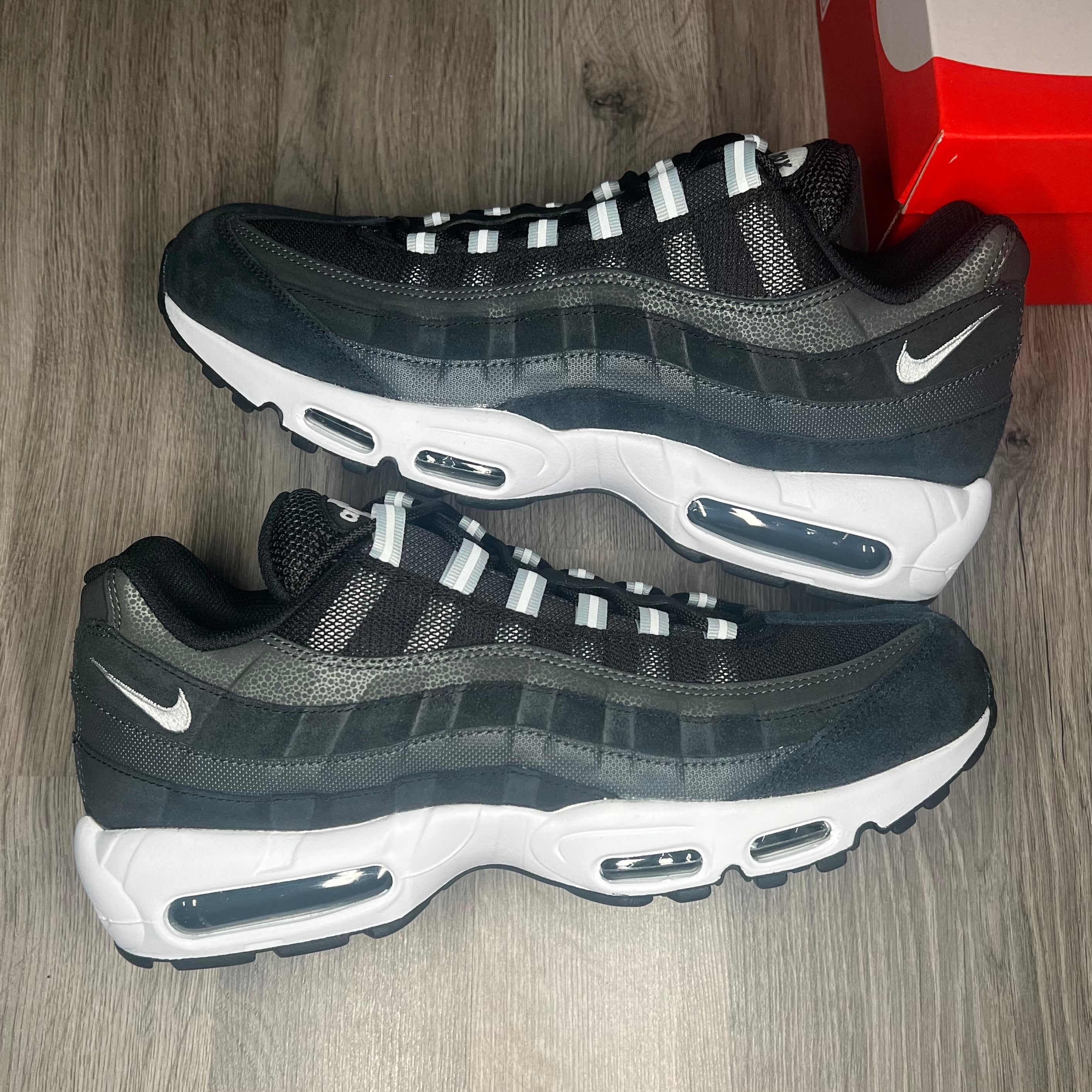 Nike Air Max 95 Black Platinum RESTOCK3D