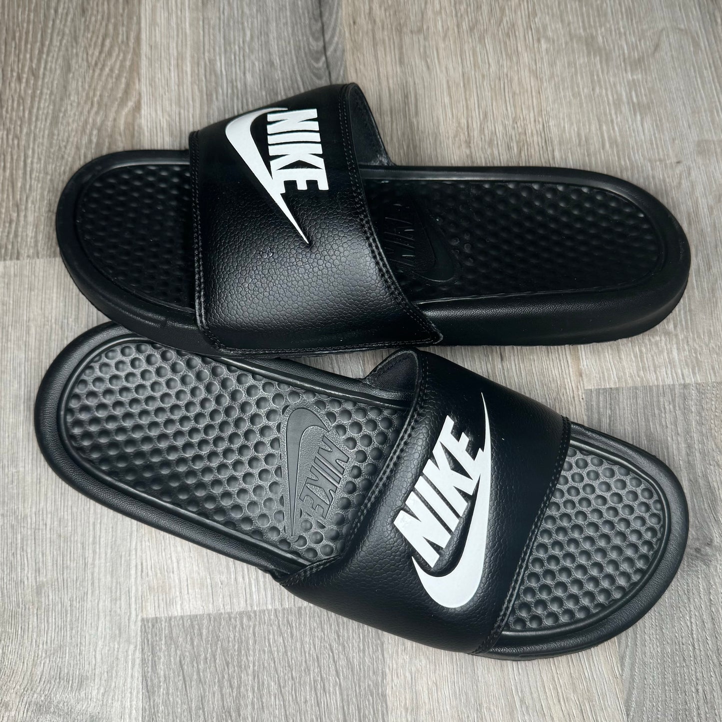 Nike Benazzi Sliders - Black