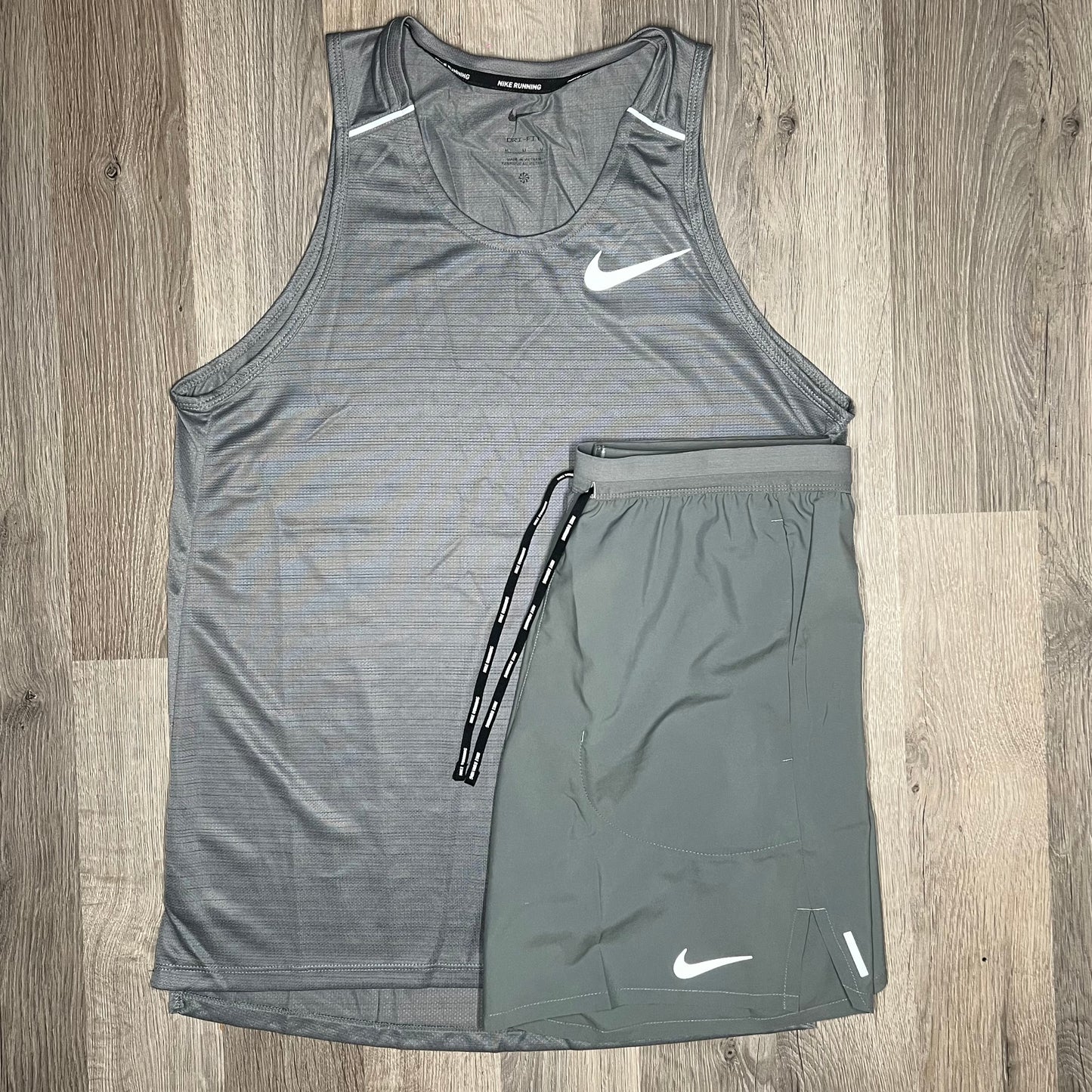 Nike Miler / Flex Set - Vest & Shorts - Grey
