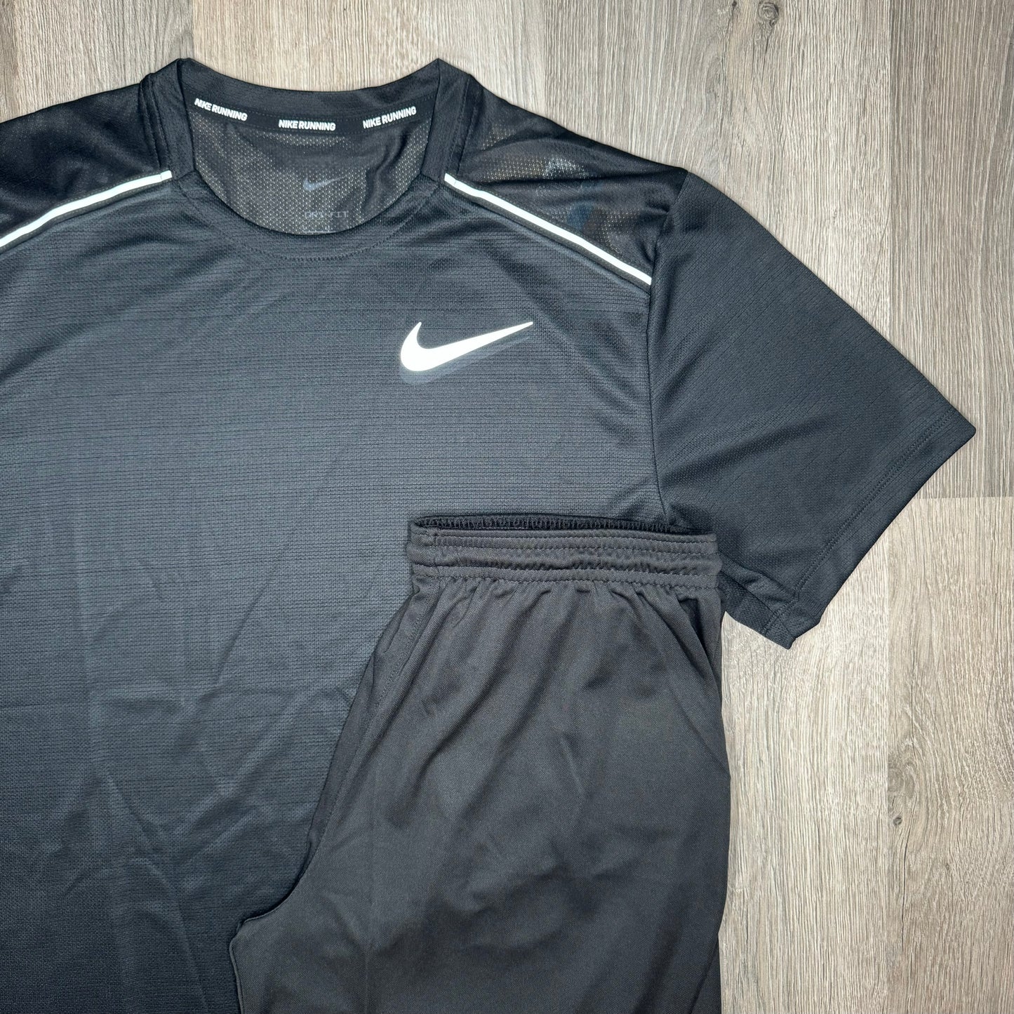 Nike Miler & Dri Fit Set - Tee & Shorts - Black / Black