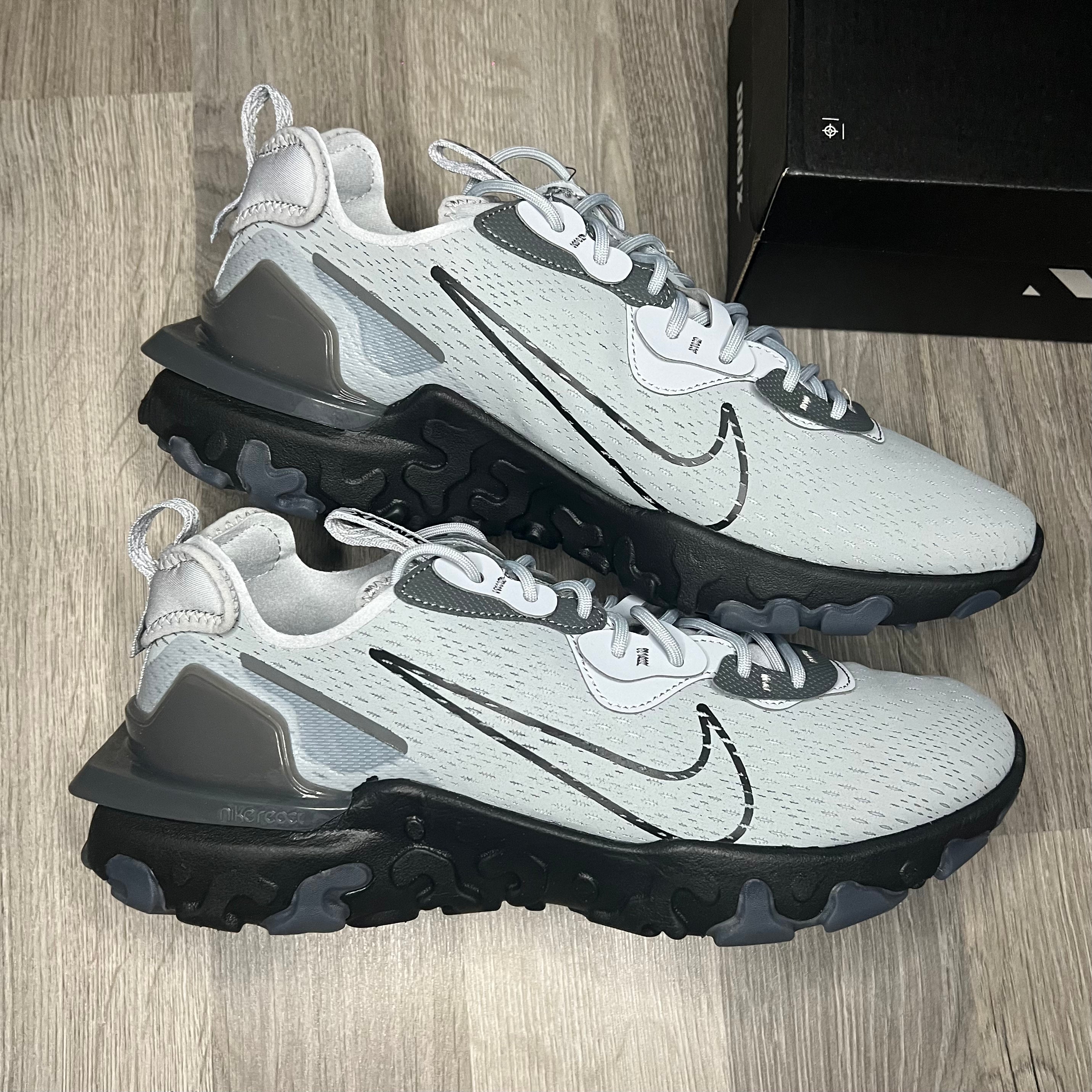 Nike react deals wolf grey