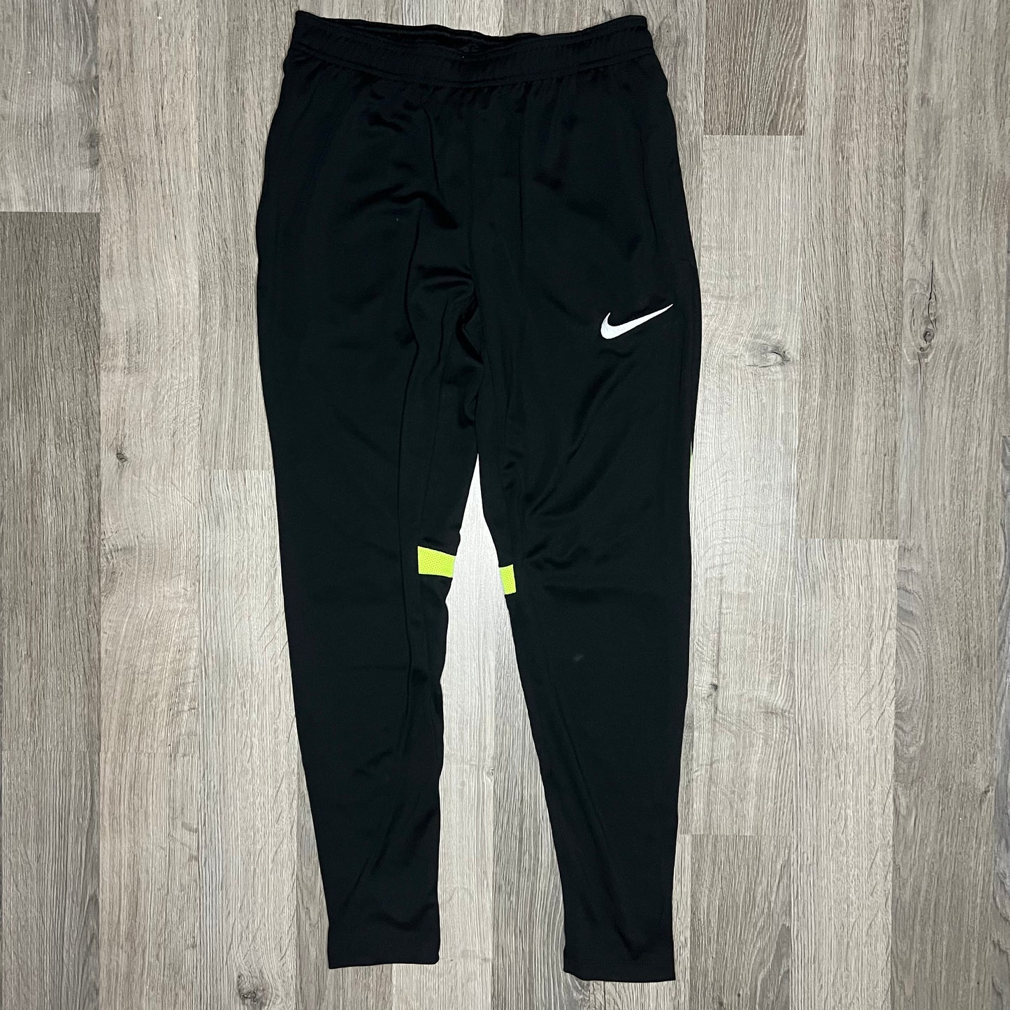 Nike Academy Bottoms - Black / Volt