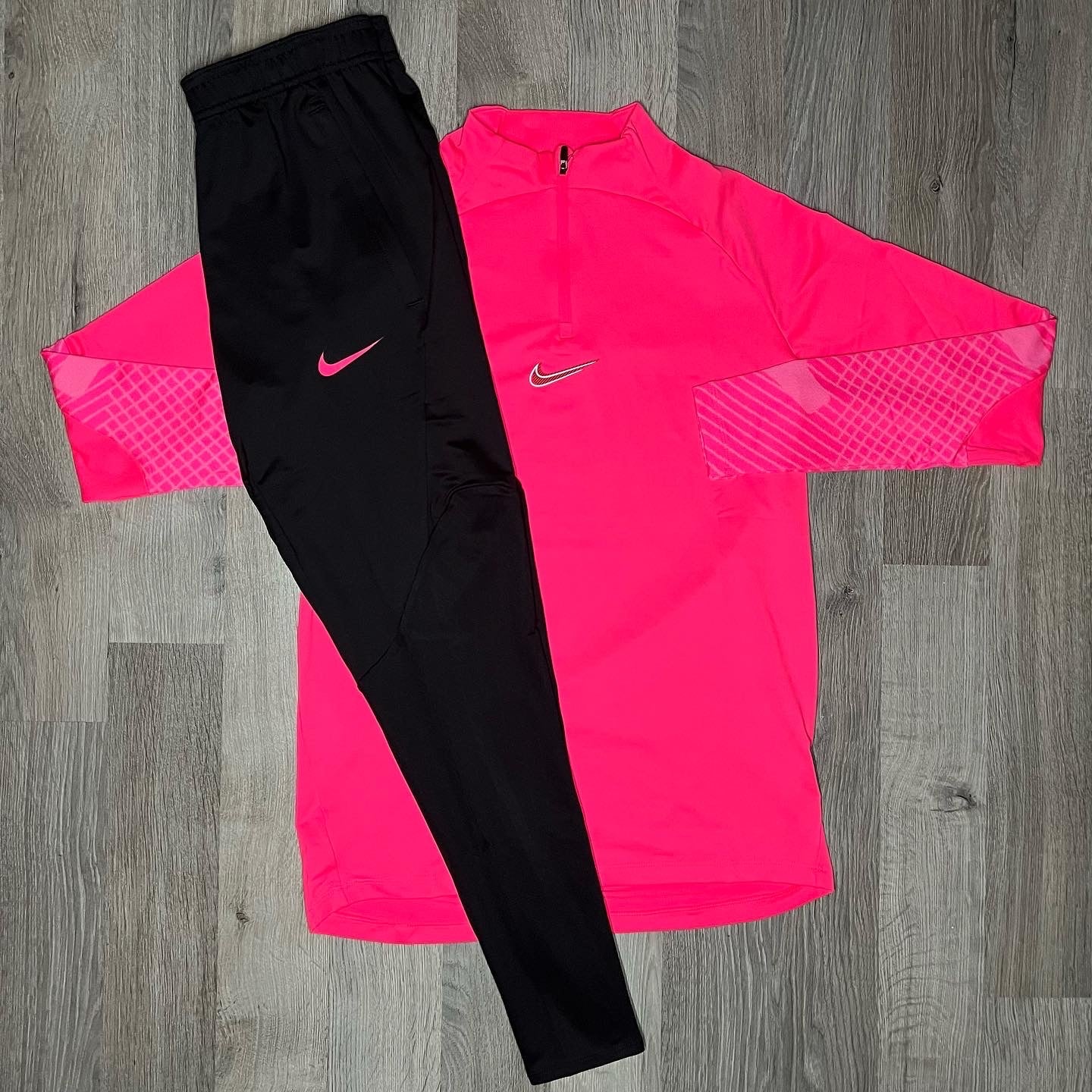 Nike Strike 3.0 Set - Half Zip & Bottoms - Pink / Black Pink