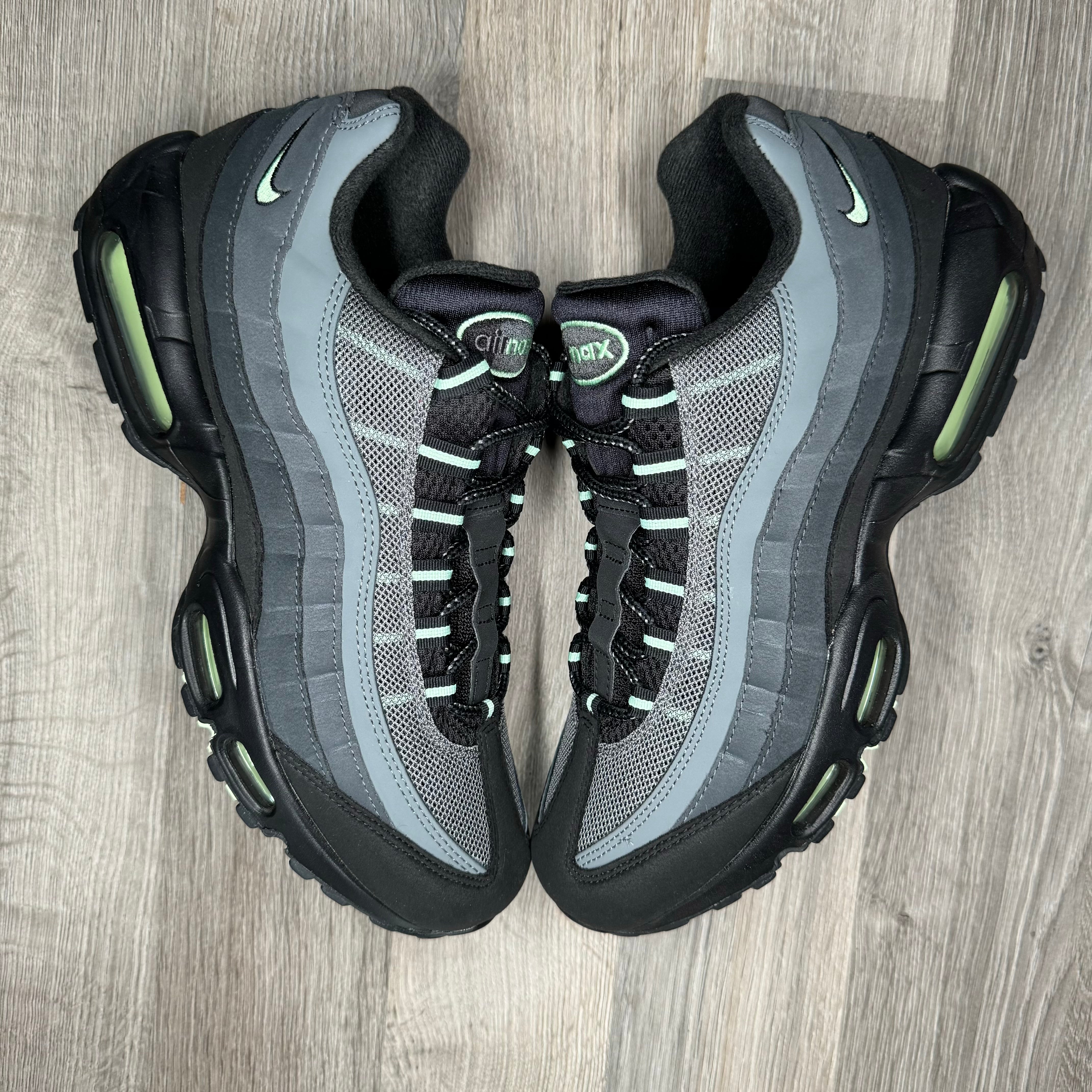 Nike Air Max 95 Vapour Green RESTOCK3D