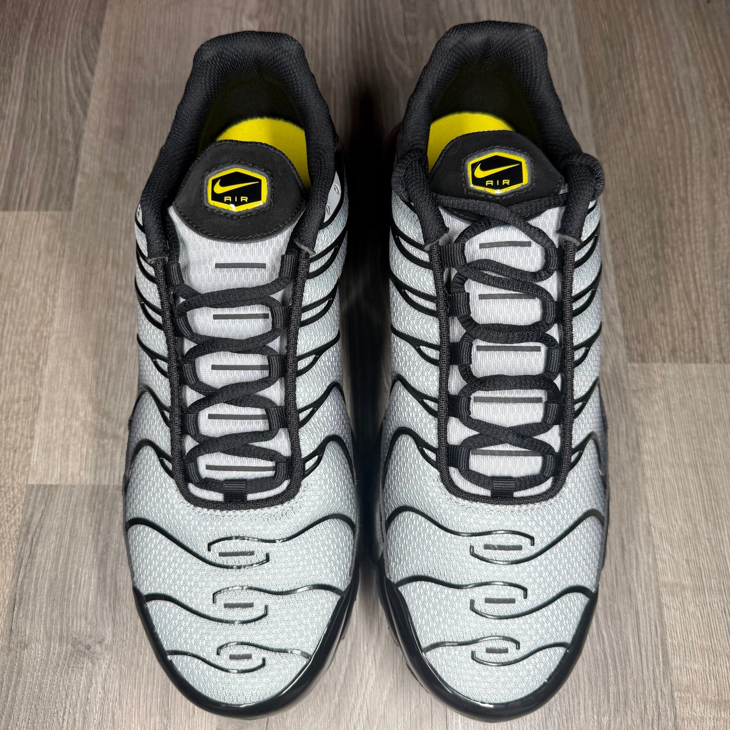 Nike Air Max Plus Grey Yellow