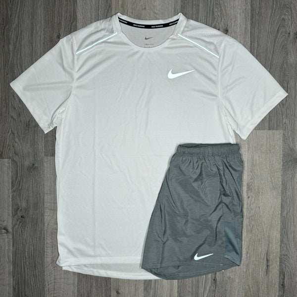 Nike Miler & Challenger Set - Tee & Shorts - White / Grey