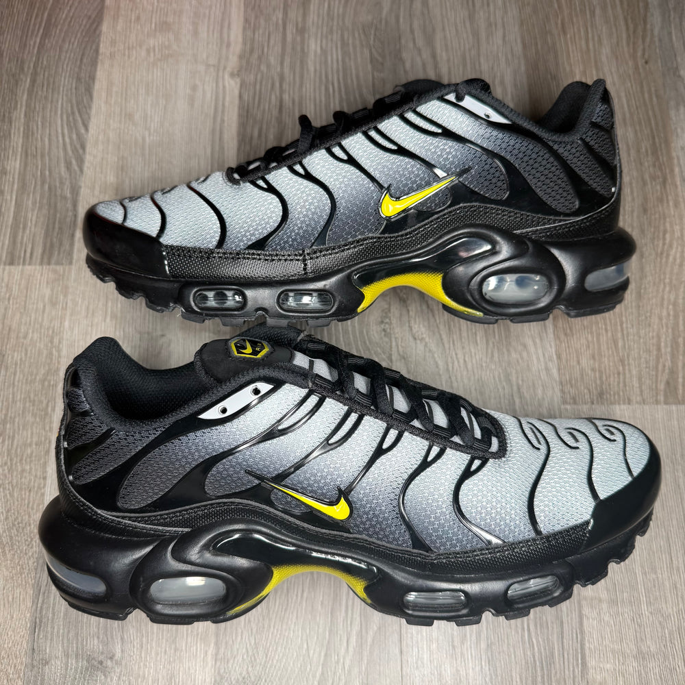 Nike Air Max Plus Grey Yellow