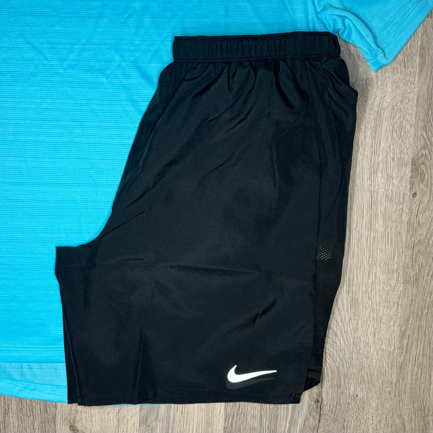 Nike Miler & Challenger Set - Tee & Shorts - Baltic Blue / Black