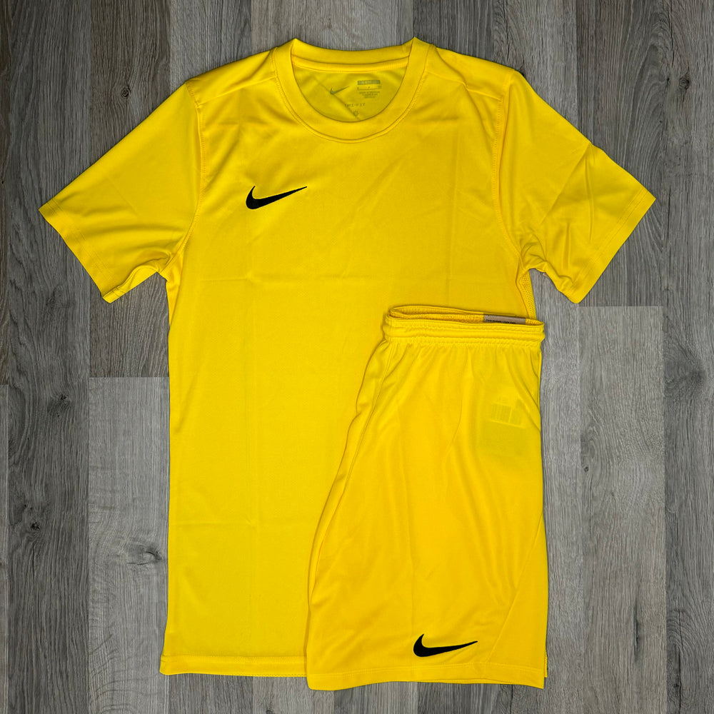Nike Dri Fit Set - Tee & Shorts - Yellow (Junior)