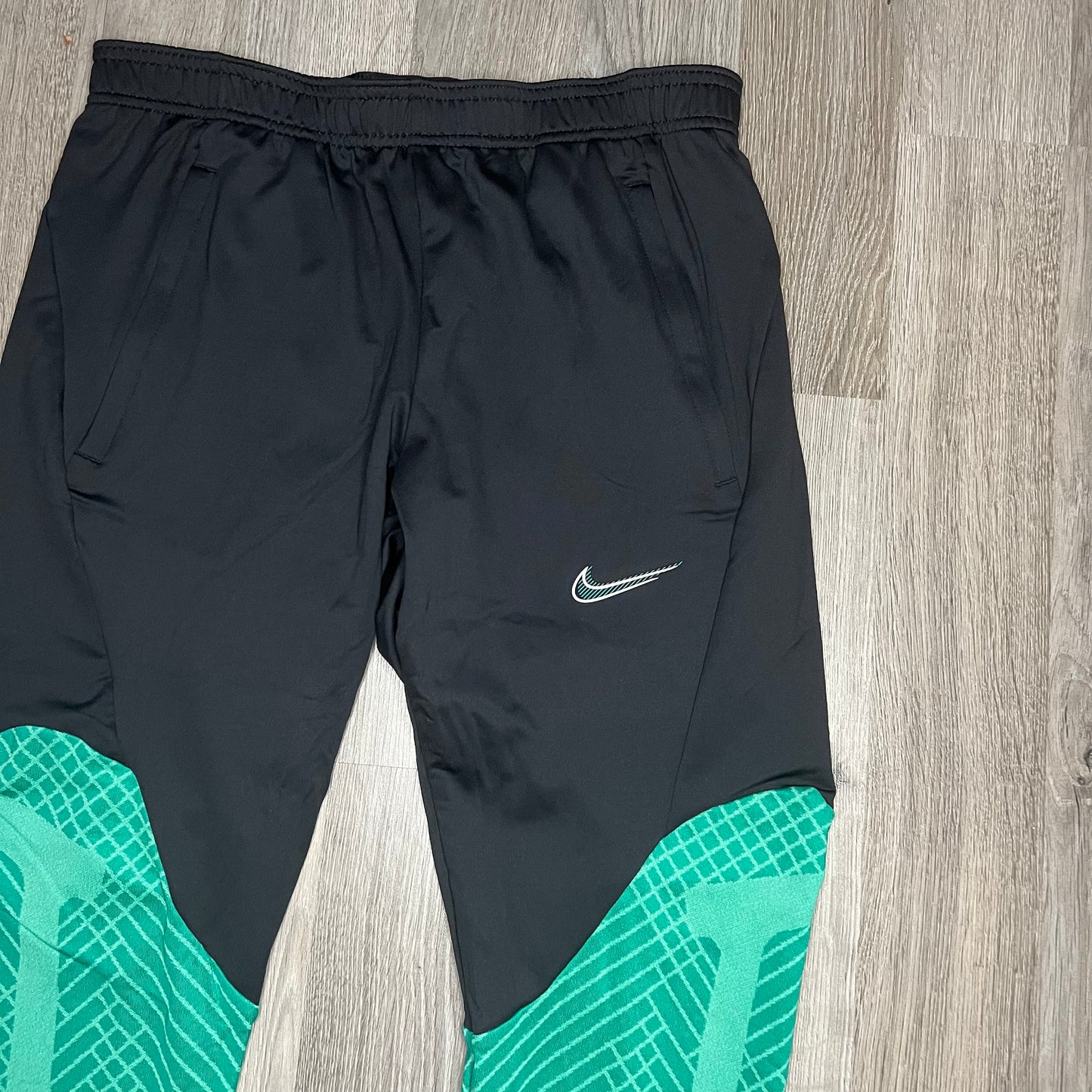Nike Strike 3.0 Bottoms Neptune Green