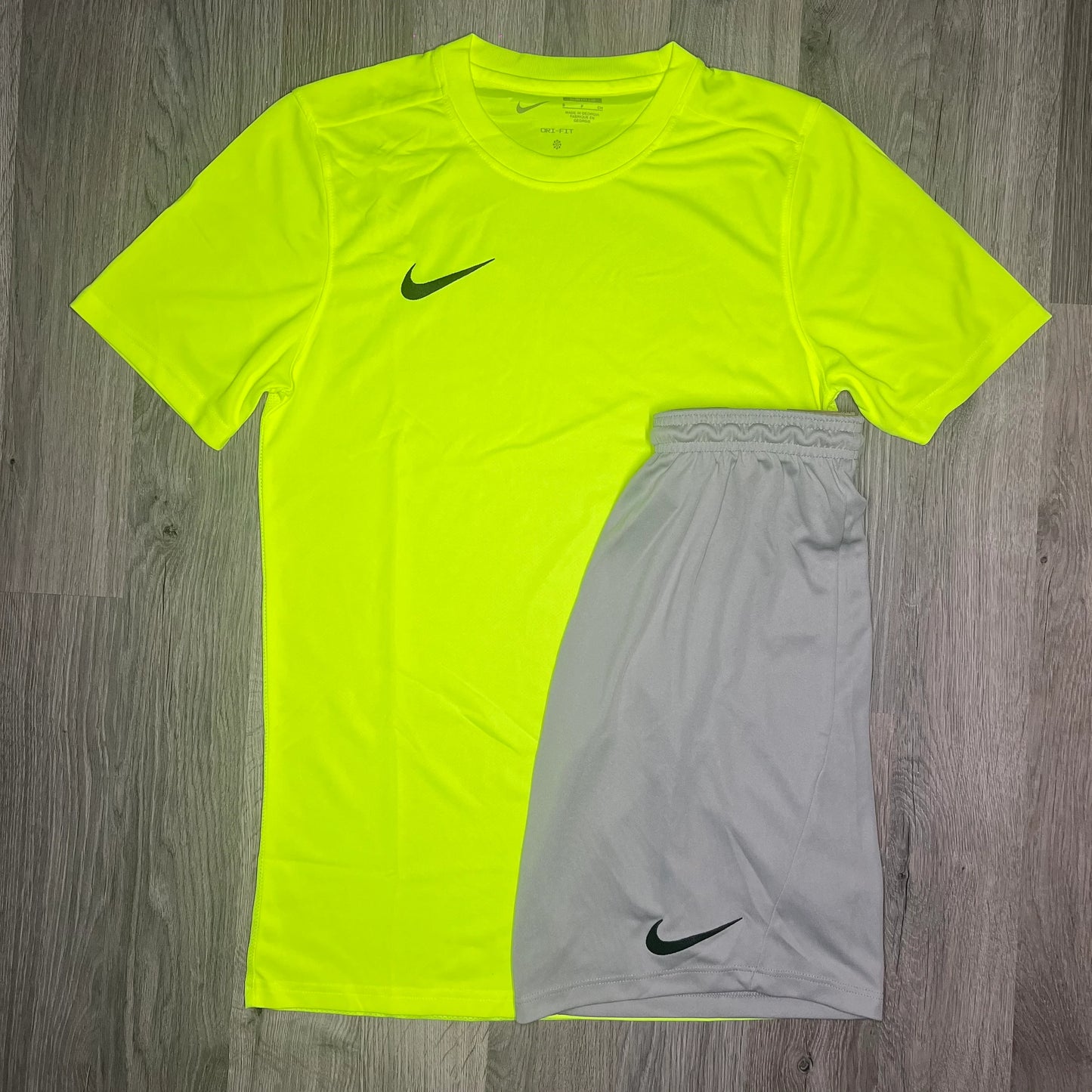 Nike Dri Fit Set - Tee & Shorts - Volt / Grey (Junior)