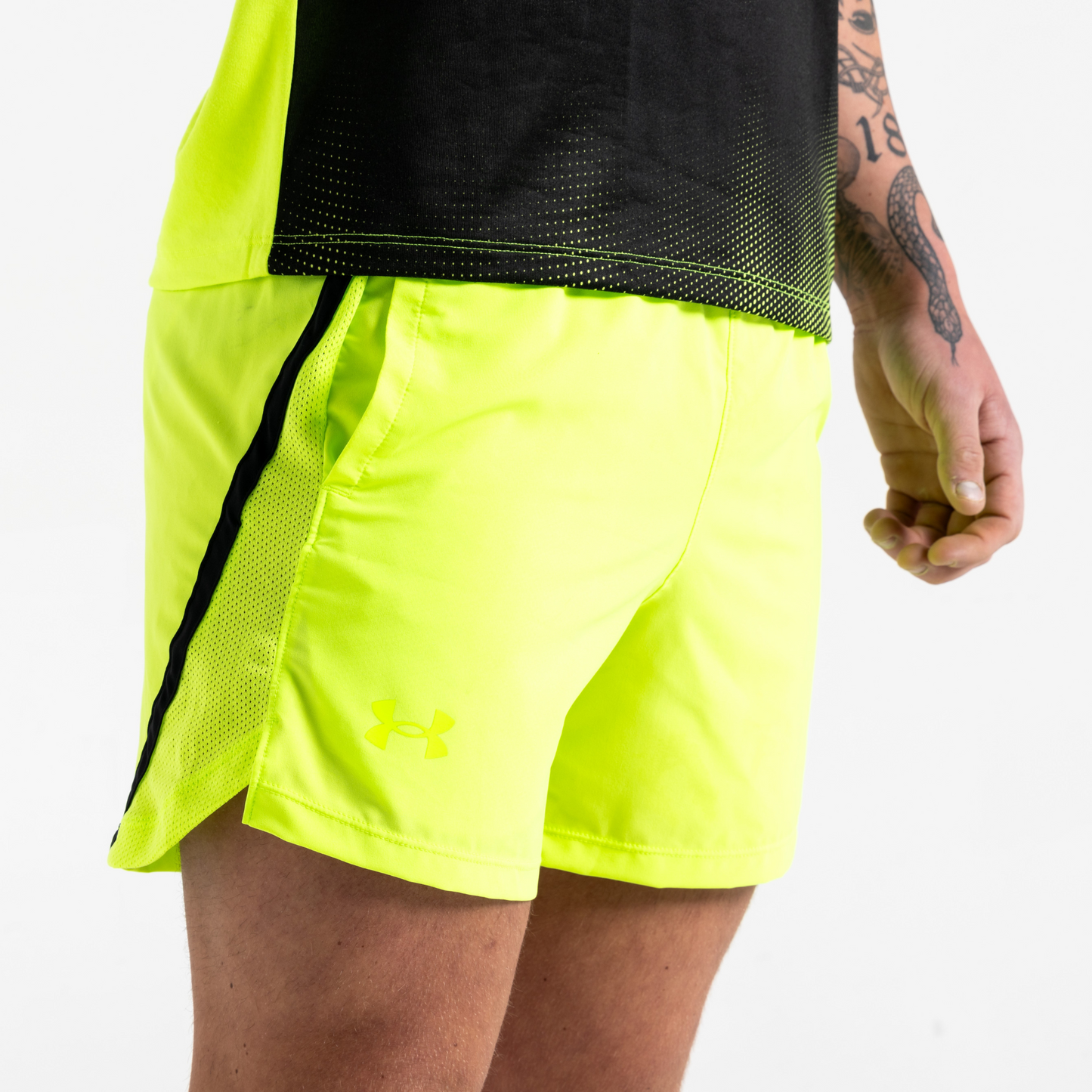 Under Armour Launch Shorts Volt Black