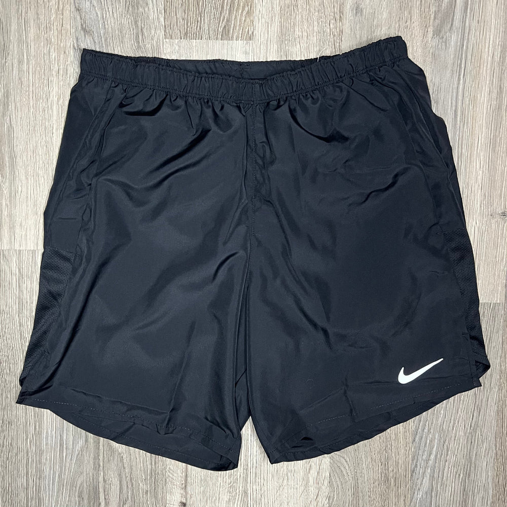 Nike Challenger Shorts - Black    (5inch)