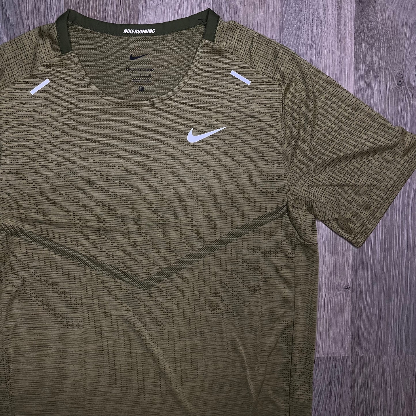 Nike Dri-Fit Adv Techknit Ultra Rough Green